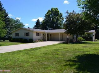 433 Liberty Rd, Sturgis, MI 49091