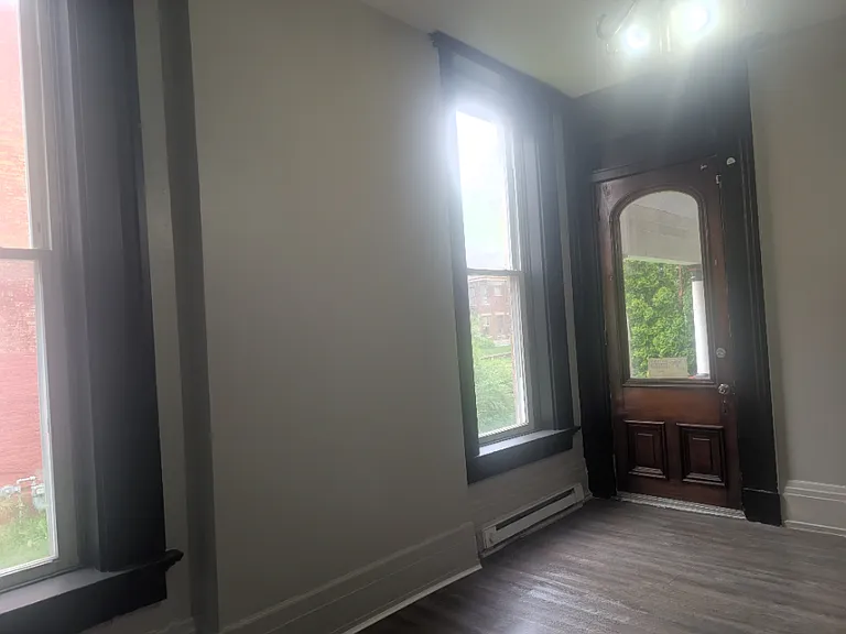 218 N 11th St #1 — Photo 8