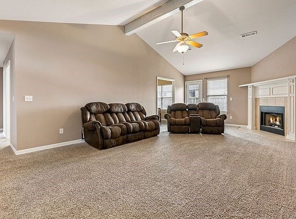 3rd image of 473 E Oxen Ln