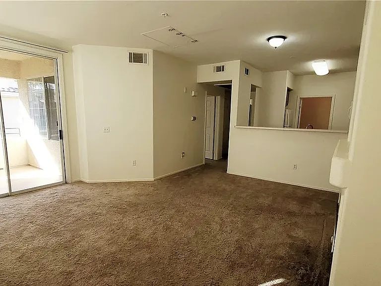 7115 S Durango Dr #201 — Photo 10