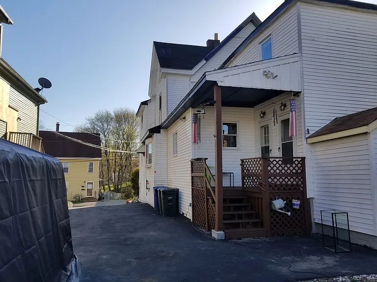 75 North St — Photo 18