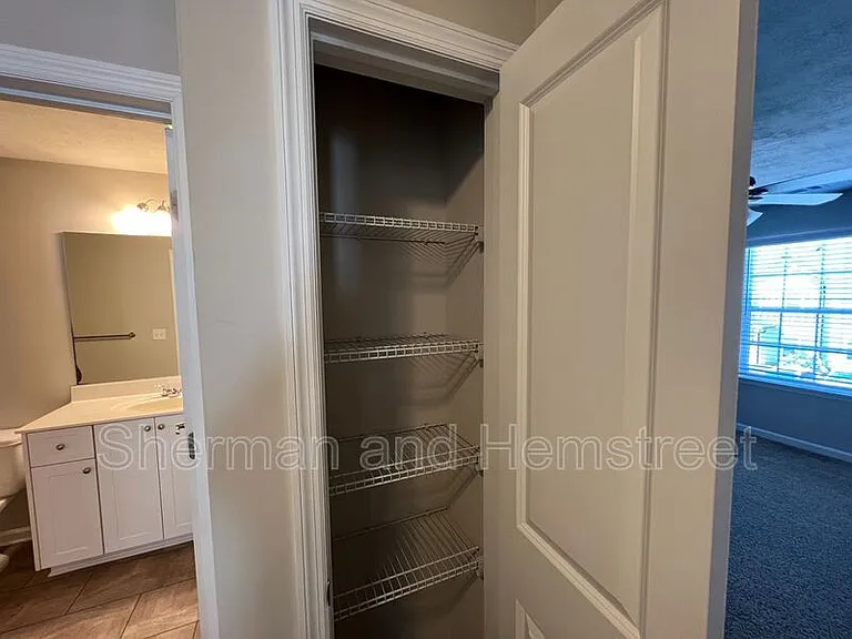 736 Tarvin Cir — Photo 10
