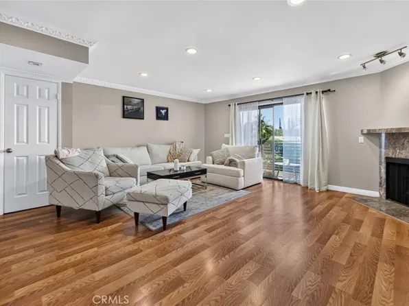 6420 Hazeltine Ave APT 9, Van Nuys, CA 91401