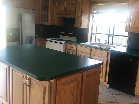 4th image of 3548 Drexel Ave