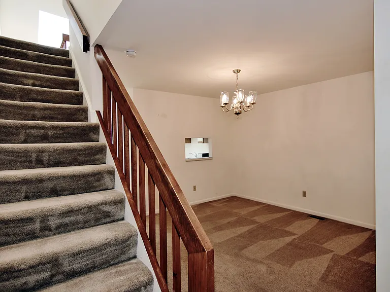 2289 Bedford St #F6 — Photo 7