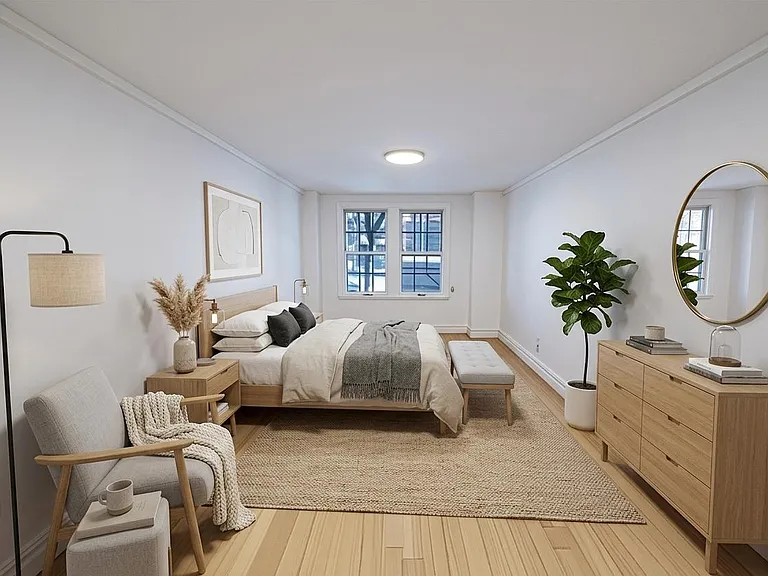 124 W 79th St #1E — Photo 4