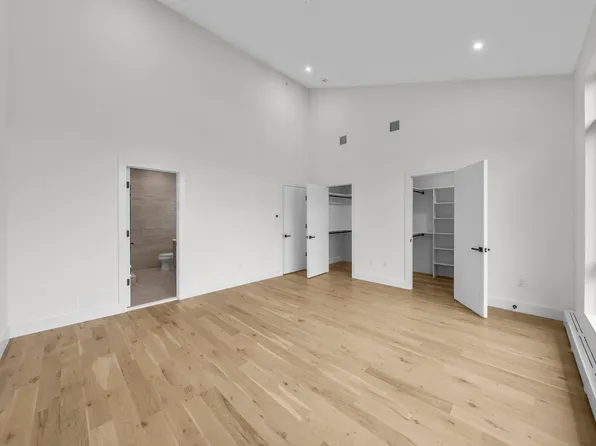 1157 Inwood Terrace image 16 of 21