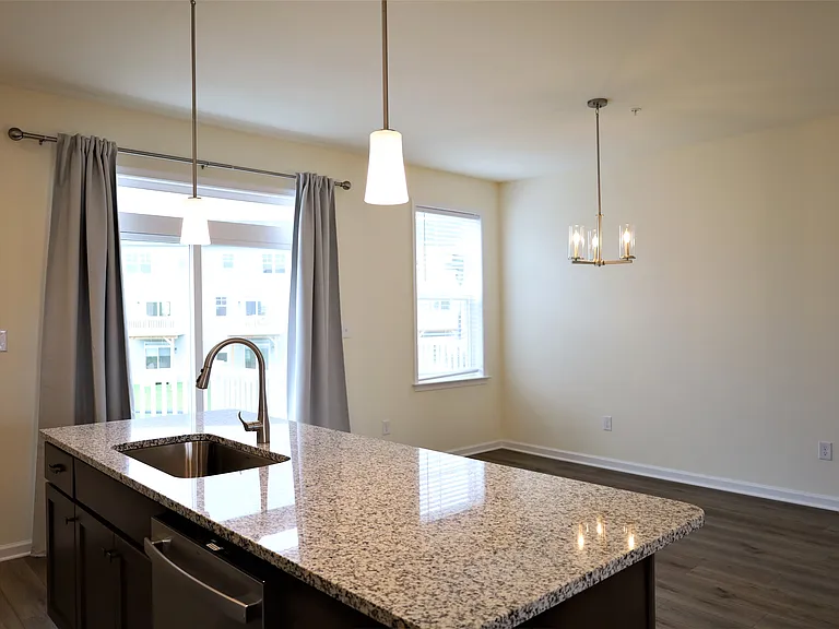61 Becker Dr — Photo 9