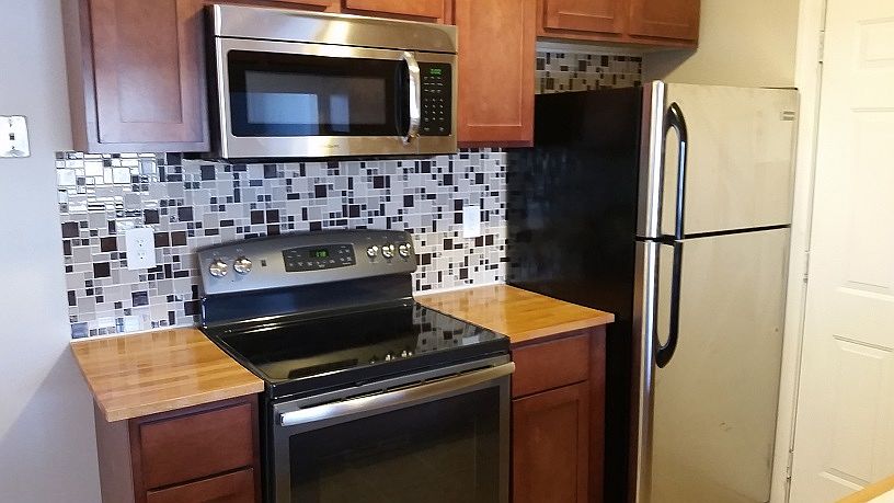1st image of 5672 Brandlwood Ct