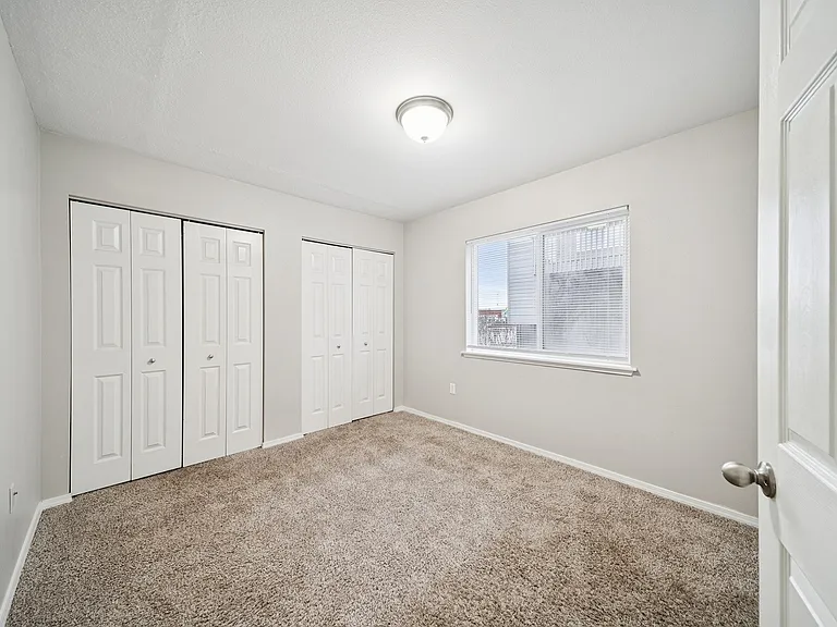 ReNew Bayshore Townhomes — Photo 7