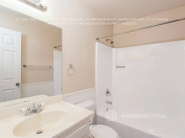 363 Rose Garden Ct — Photo 16