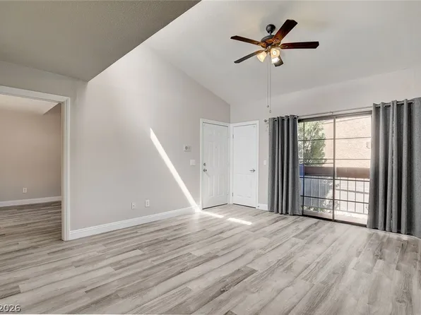 5118 S Jones Blvd Unit 201, Las Vegas, NV 89118