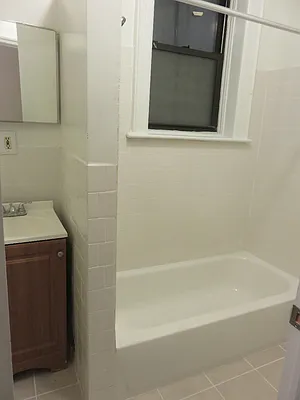 Rented by Space Real Estate | media 7