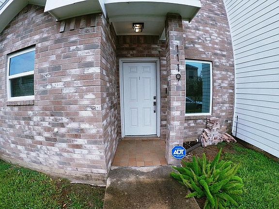 3rd image of 1119 Quamasia Ave