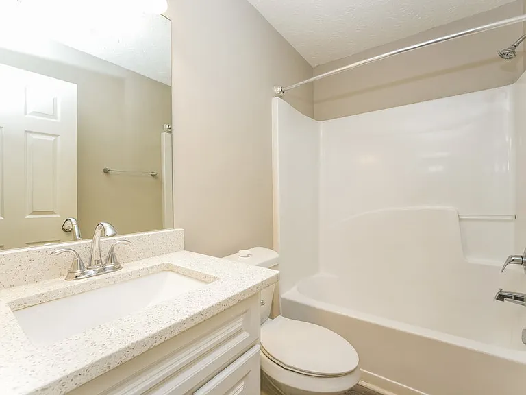 4265 Wesley Hall Dr — Photo 15