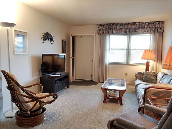 4th image of 6000 20th St N APT 148