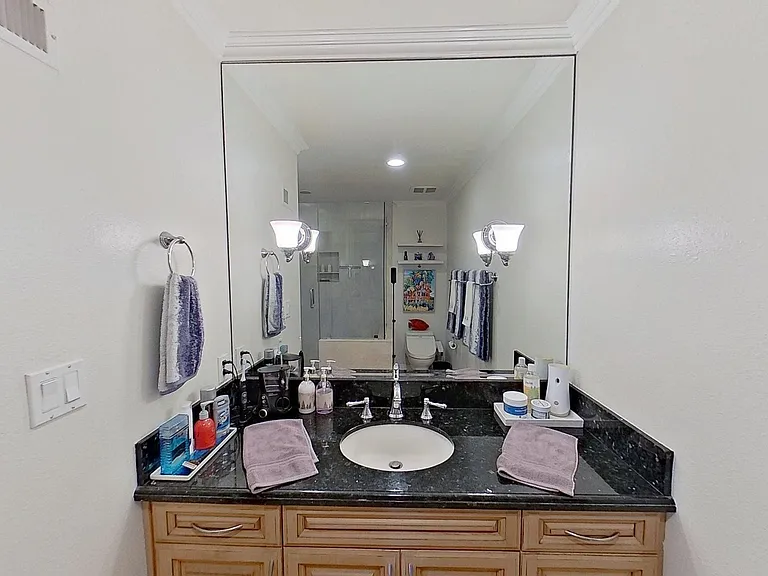 21722 Ocean Vista Dr #D — Photo 19