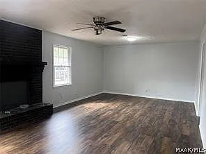 570 Chatsworth Dr — Photo 20