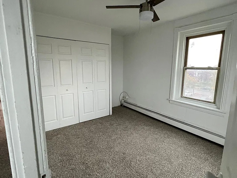 bedroom #1