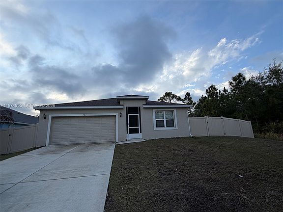 5th image of 383 Hanford Rd SW