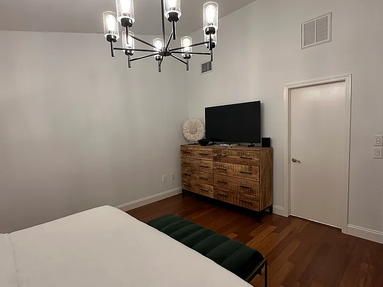 850 Meadowland Dr #D — Photo 15