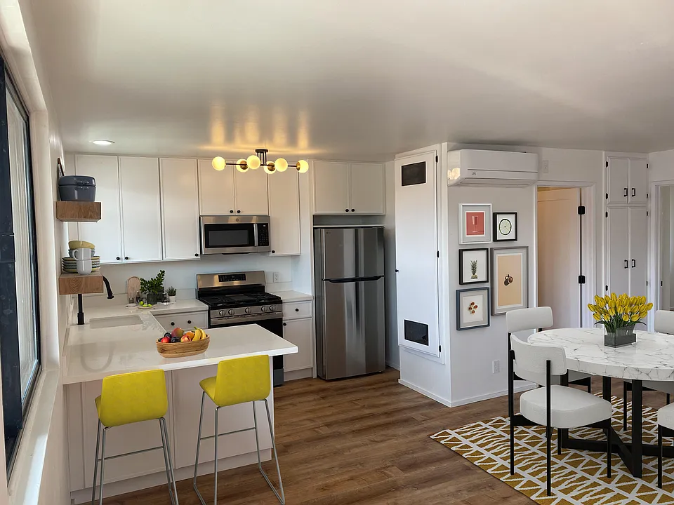 3642 Eagle Rock Blvd #4