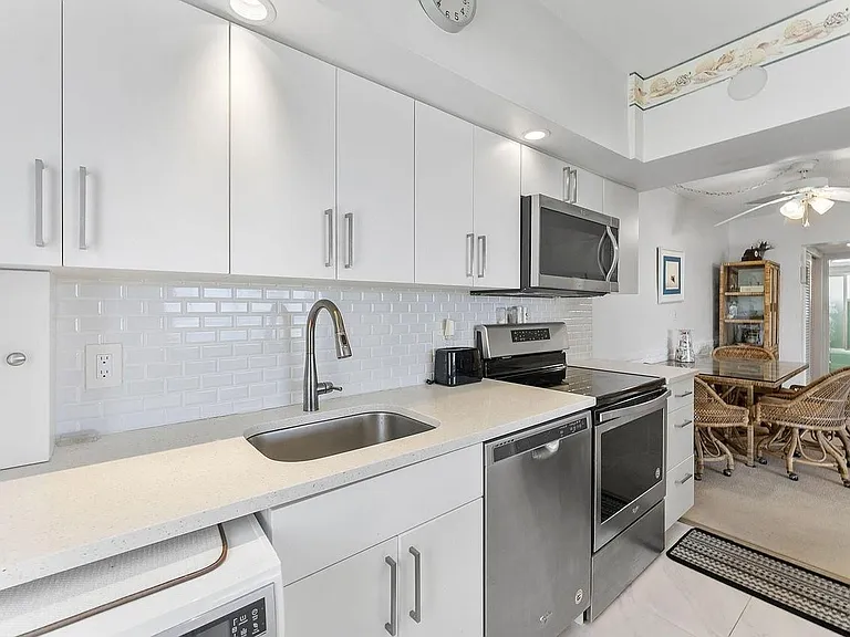 1470 S Ocean Blvd #903 — Photo 10