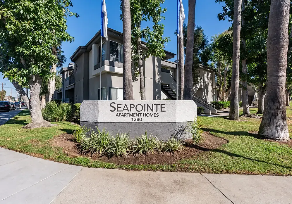 Seapointe Villas — Photo 1