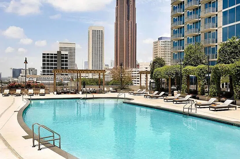 400 W Peachtree St NW #2514