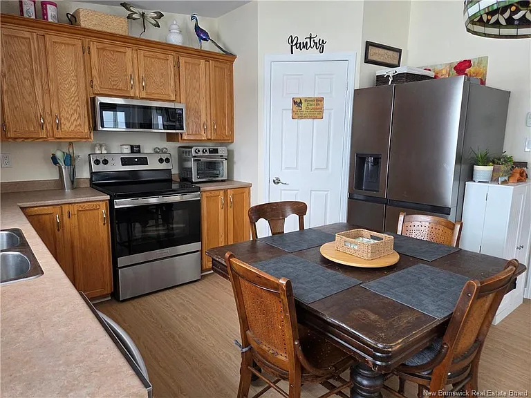 36 Hayward Ln — Photo 10