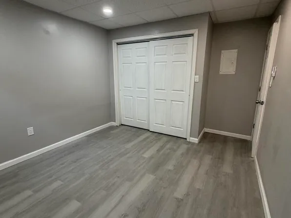 100 S Van Buren Ave #1R, Scranton, PA 18504