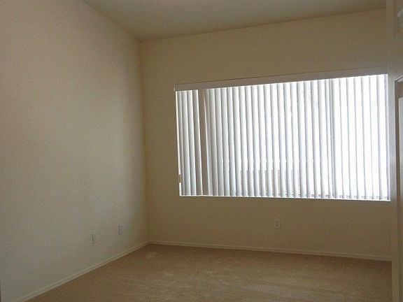 5th image of 819 S Sea Shore Ln