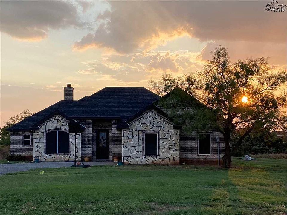 1998 Johnson Rd, Iowa Park, TX 76367 MLS 169222 Zillow