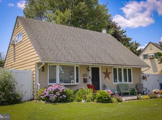 2828 Normandy Dr, Philadelphia, PA 19154