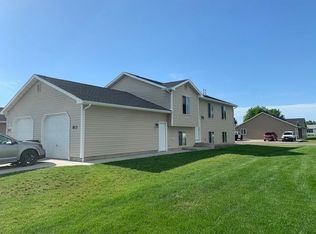 815 W 3rd St, Laurel, MT 59044