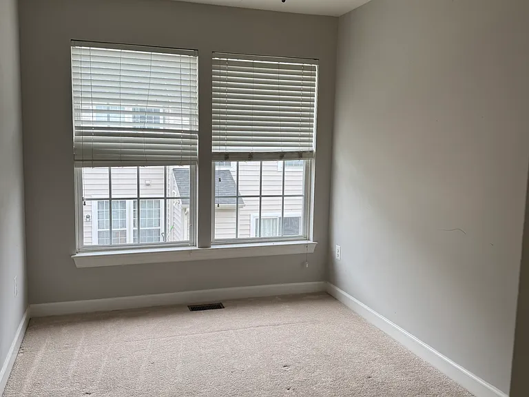 6502 Montalto Xing #E — Photo 18