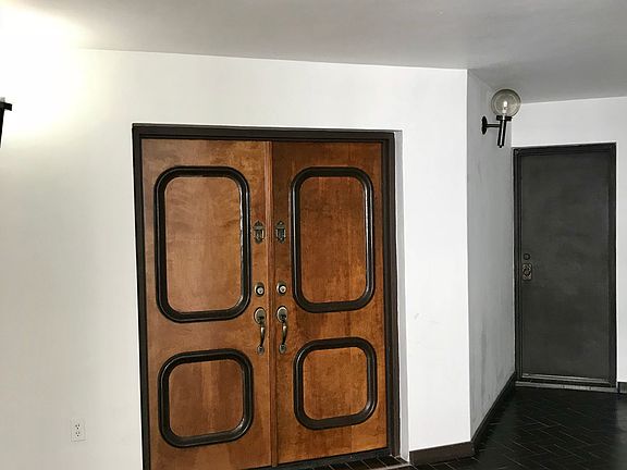 2nd image of 13953 Kendale Lakes Cir Unit 601B