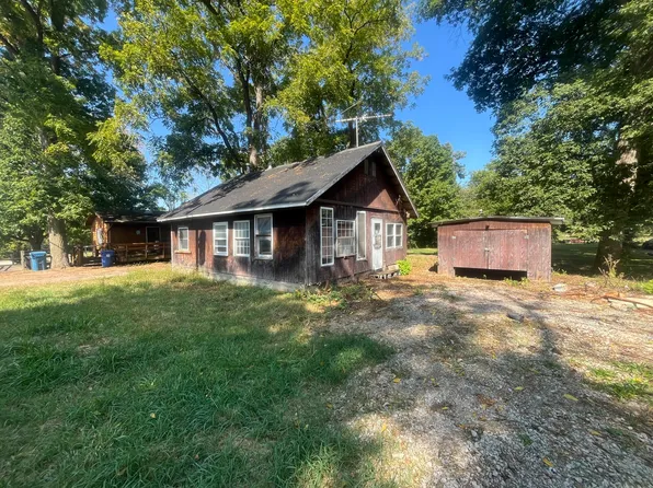 34W500 Lincoln St, Saint Charles, IL 60174