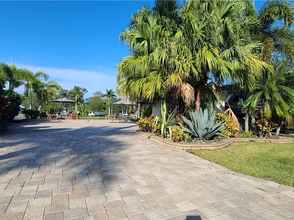 LOT 15 E Riverbend Resort Blvd #3037, Labelle, FL 33935