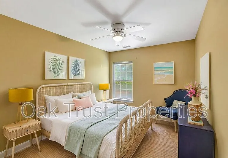 126 Tuscany Ct — Photo 24
