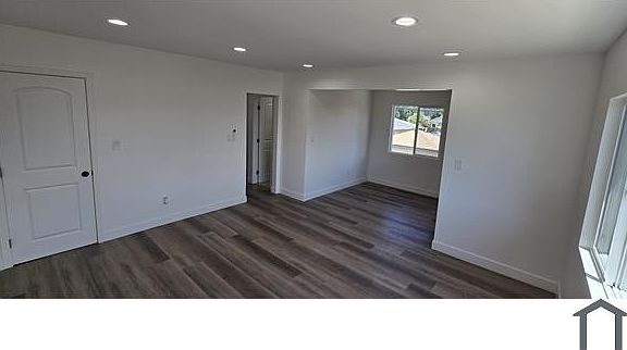 2nd image of 835 E 92nd St #4