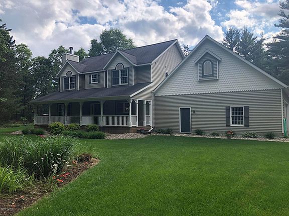 2nd image of 1439 Timber Trail Dr
