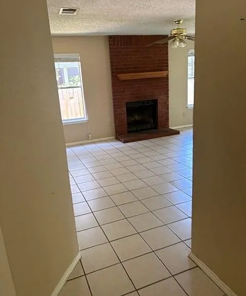 17511 Klamath Falls Dr — Photo 6