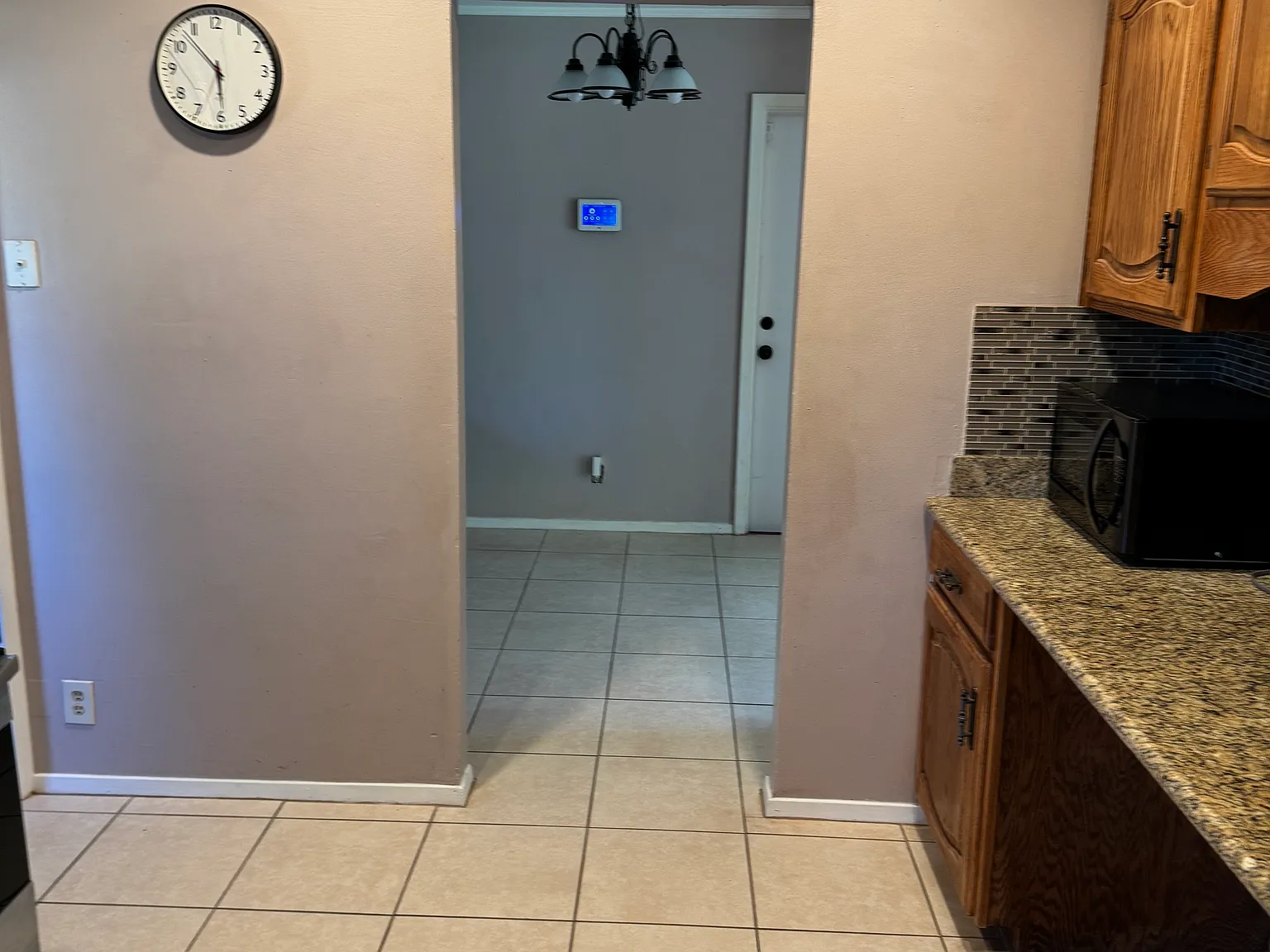 3 bed, 1774 sqft, $1,650 — Photo 3