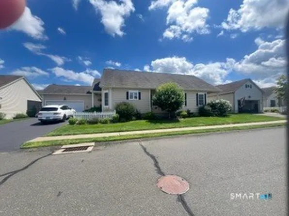 43 Ross Way #43, Windsor Locks, CT 06096