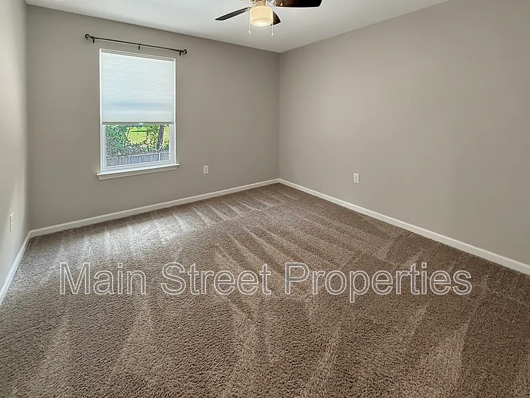 5777 Blackhorse Cir — Photo 8