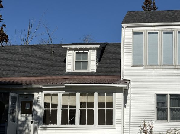 139 Northport Ave #1