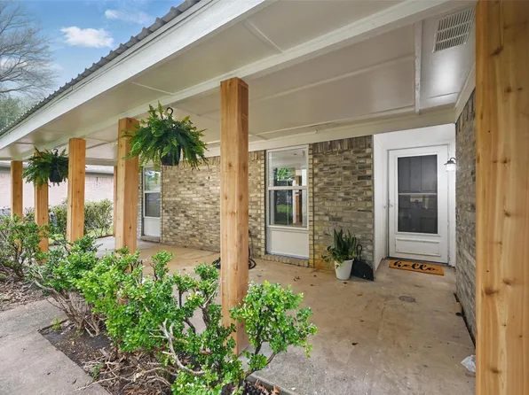 5812 Denise Dr, Haltom City, TX 76148