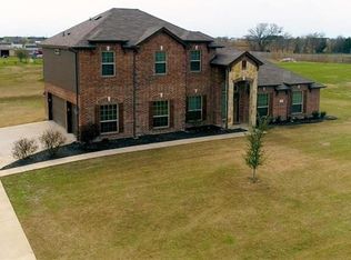 190 Cardiff Ln, Waxahachie, TX 75167