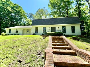 2404 7th St N, Columbus, MS 39705